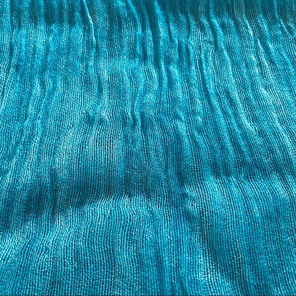 Aqua scarf - add to a 3+ bundle & get it FREE! - Picture 6 of 6